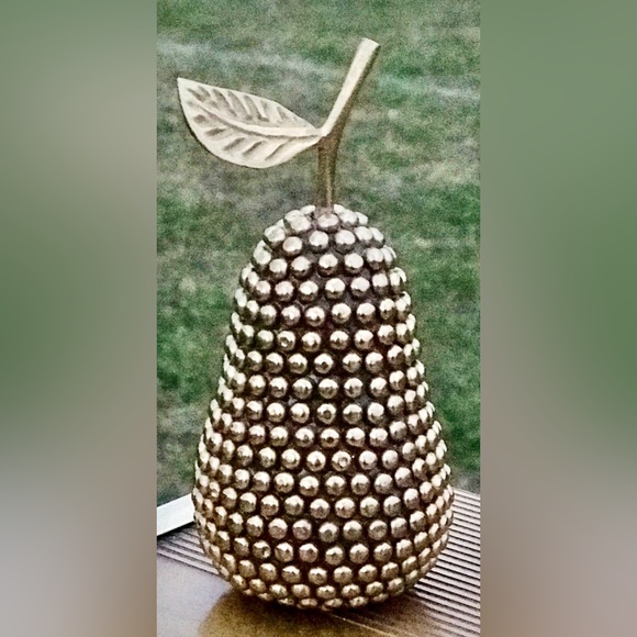 Vintage Mid Century Decorative Bronze Brass Hobnail Studded Metal Figural Pear - Picture 7 of 10